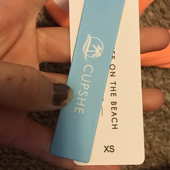 Cupshe One Piece - Picture 3 of 6